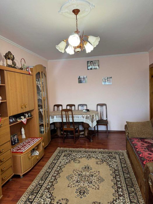 3-х кімнатна квартира, м. Жовква