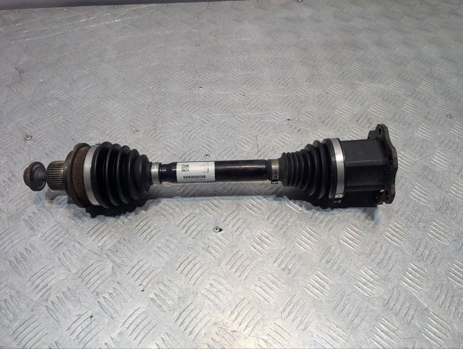 Піввісь передня привід VAG Audi A4 LCI B9 / A5, S5 F5 / A6, Q5 / 26 тис км / 8W0407271D