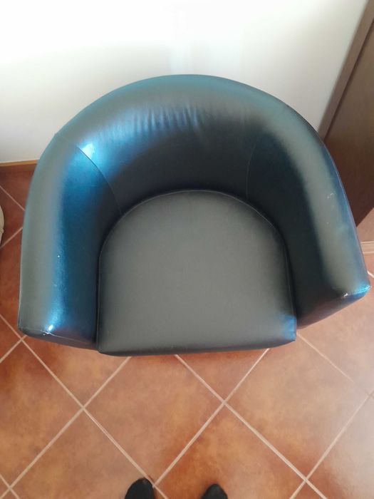 Poltronas em pele