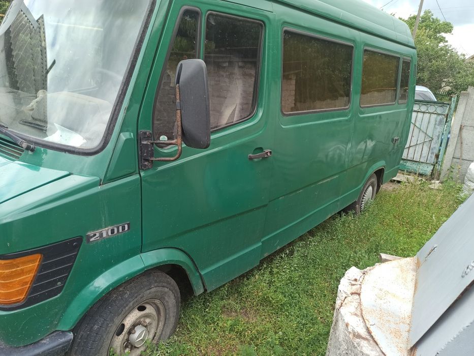 Продам Mercedes Benz 210 2.9D