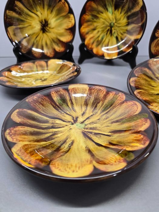 Zestaw talerzy ceramika z PRL-U