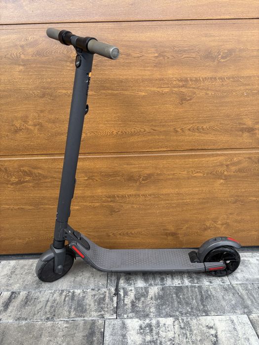 Hulajnogs elektryczna Ninebot Segway ES2