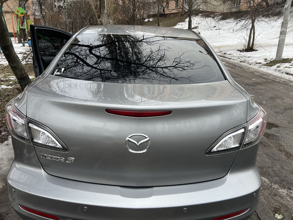 Mazda 3 2013 року автомат