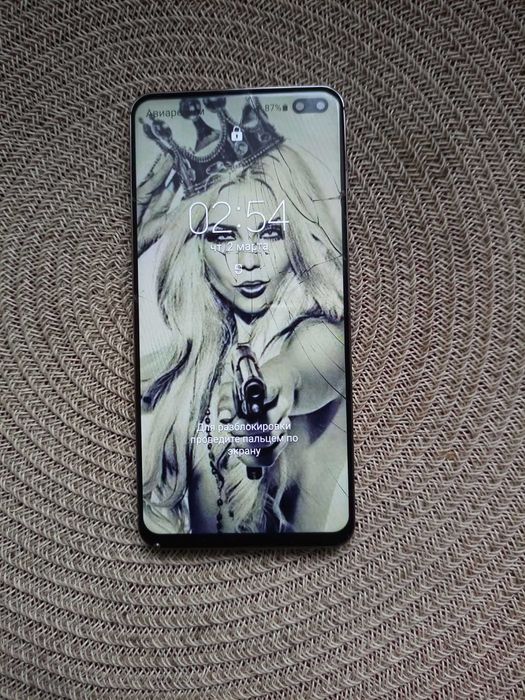 Смартфоны планшеты рабочие и на запчасти