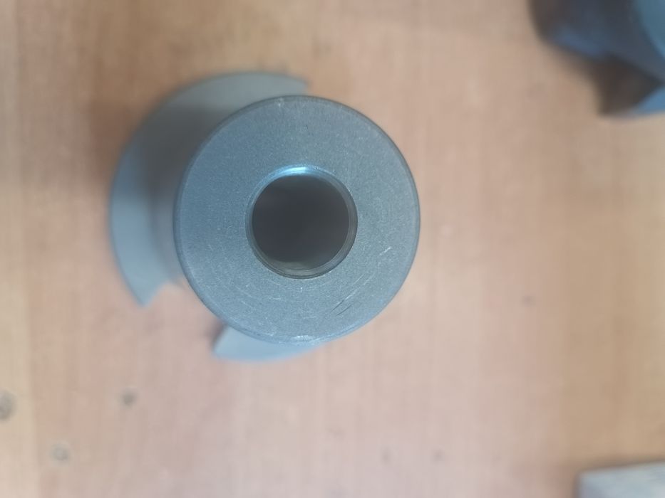Trzpień frezarski PTEc-50/30 Bizon