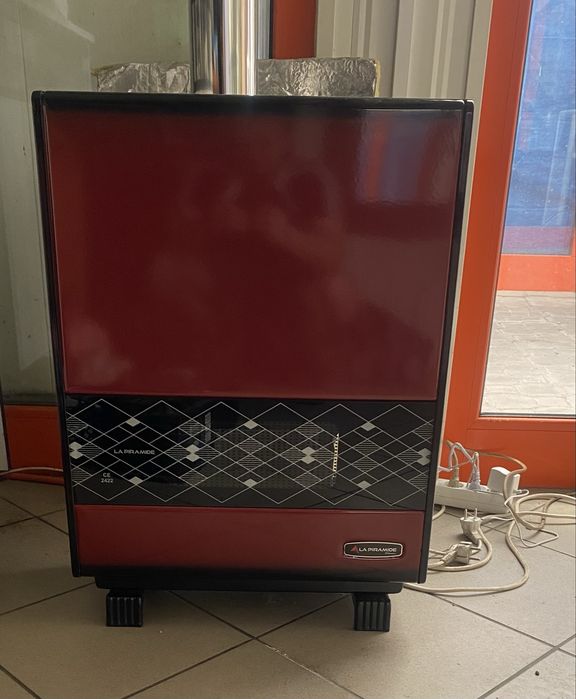 Piecyk gazowy LaPiramide N10T 4 kW z odprowadzeniem spalin +KonvekPro + termostat