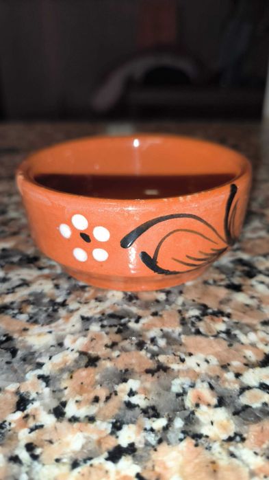 Conjunto de louça tradicional de barro