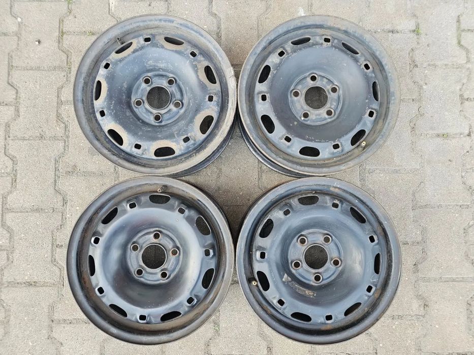 (S44) Felgi stalowe 14'' Volkswagen OE Polo Golf 4 Skoda Rapid Octavia Fabia Audi A1 A3 / 5Jx14 ET35 5x100