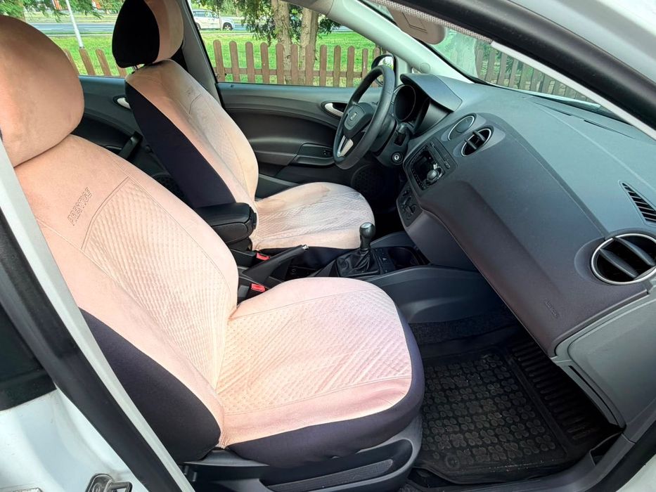 SEAT IBIZA 2012 1,4 benzyna