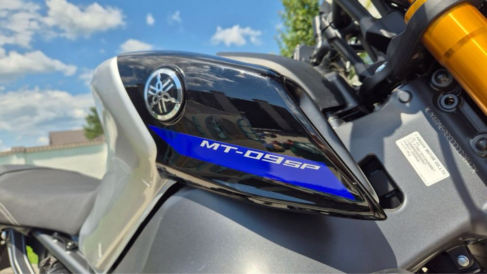 Офіційна Yamaha mt-09sp