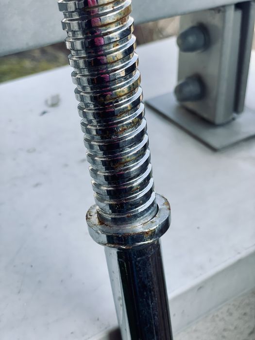 Sztanga + talerze bitumiczne