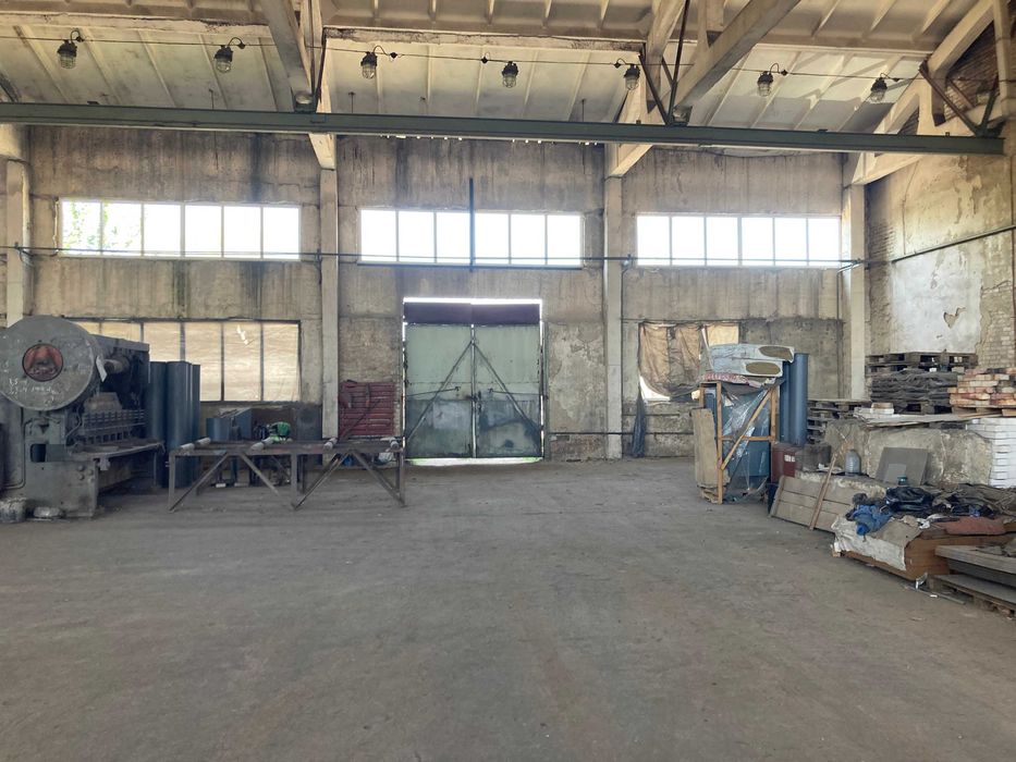 Здам склад з кран-балкою та офісом – 600 м², логістика топ