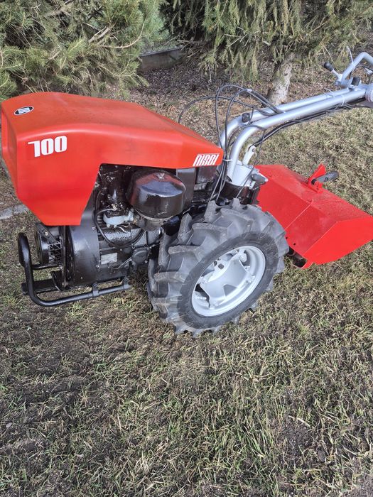 Glegogryzarka spalinowa