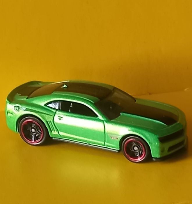 Chevy camaro hot wheels
