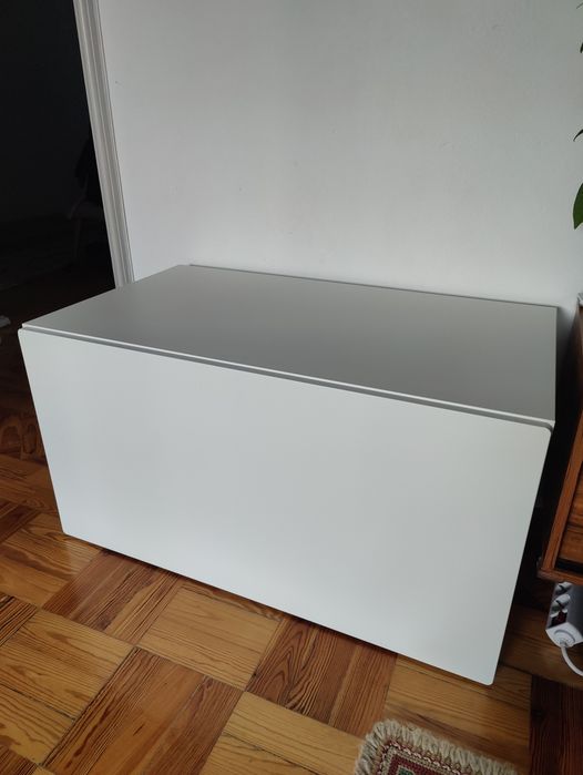 Banco para arrumação - Smastad IKEA