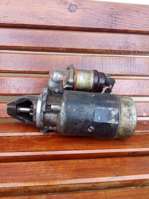 Стартер до Газ 24