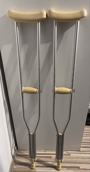 Kule pachowe z regulacją wysokości – lekkie i wytrzymałe