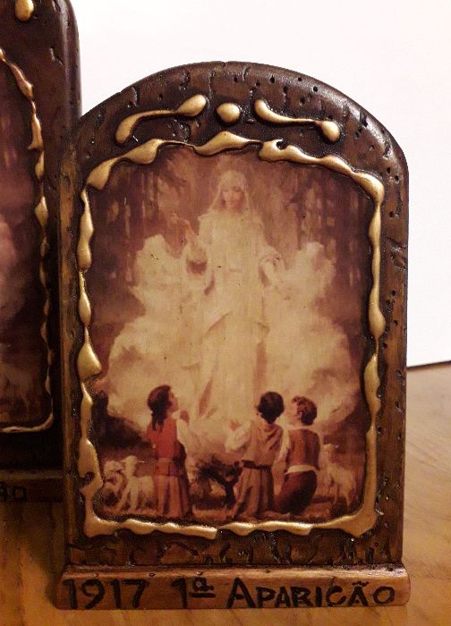 Lindo Retábulo 1ª Aparição de Nossa Sra. de Fátima aos Pastorinhos.