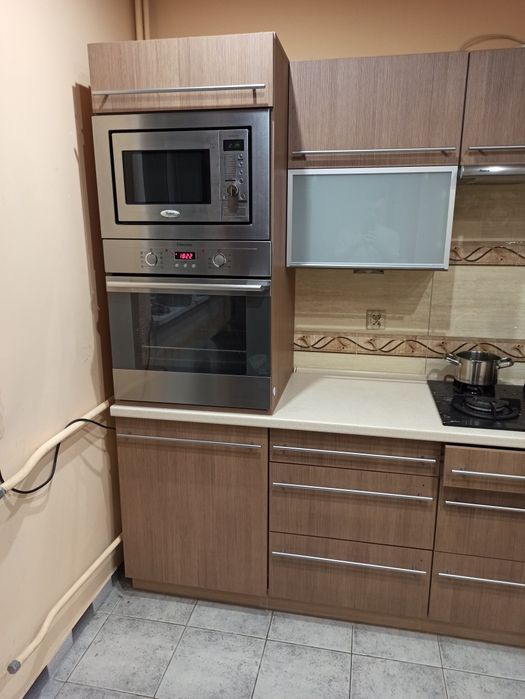 Meble kuchenne ze sprzętem