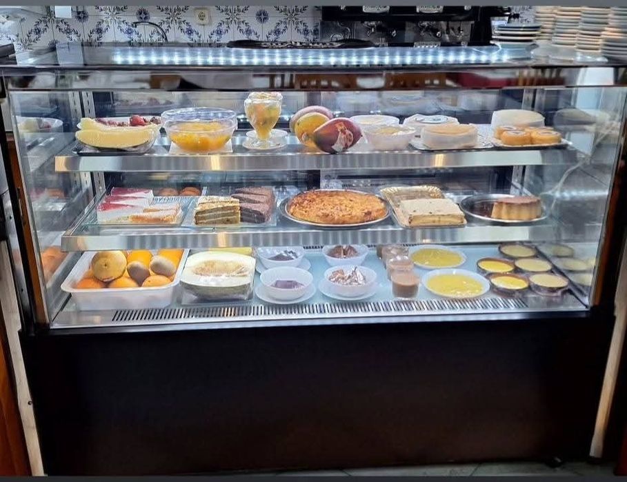 Vitrines panorâmicas refrigeradas