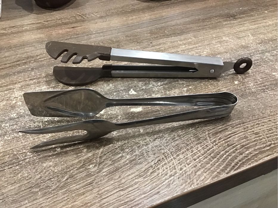 Тортницы для выпечки и хранения , щипцы , рюмки, бокалы