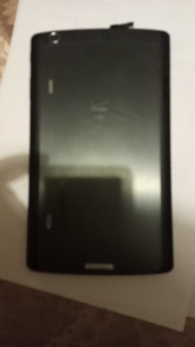 Планшет LG  GPad X8.3   ( VK815 )  в хорошем  состоянии.