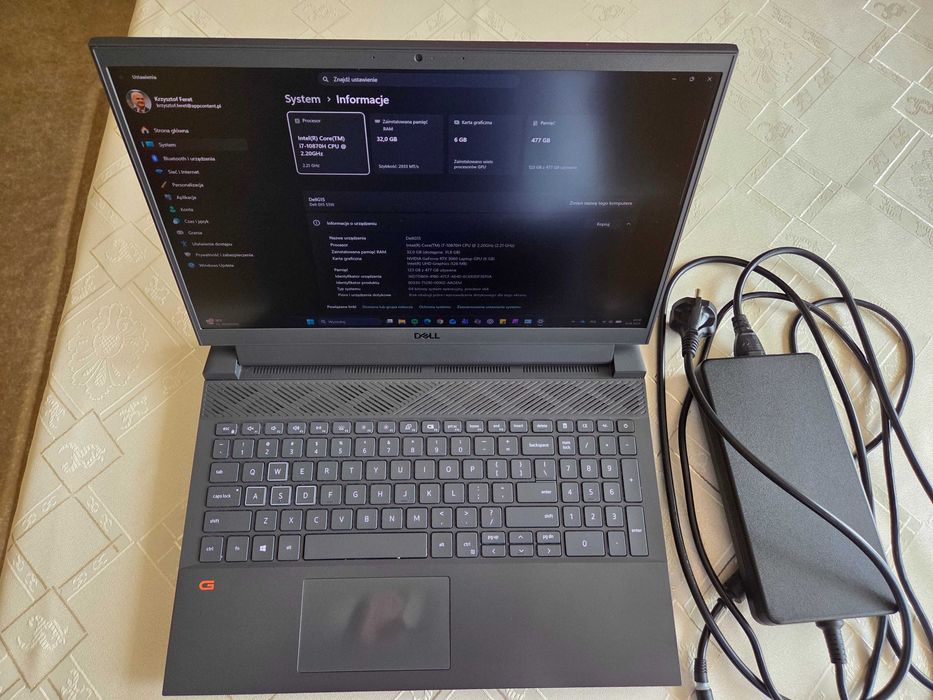 Laptop gamingowy DELL G15