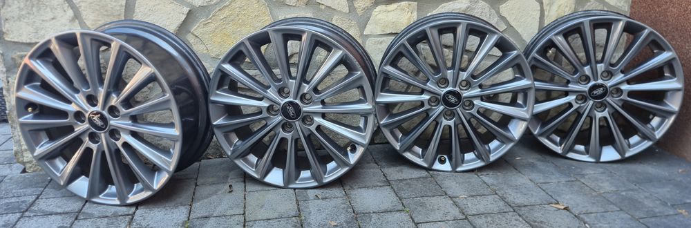 Felgi aluminiowe Ford r17 5x108