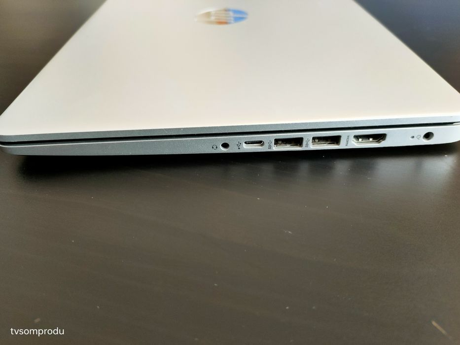 Portátil HP laptop 14s