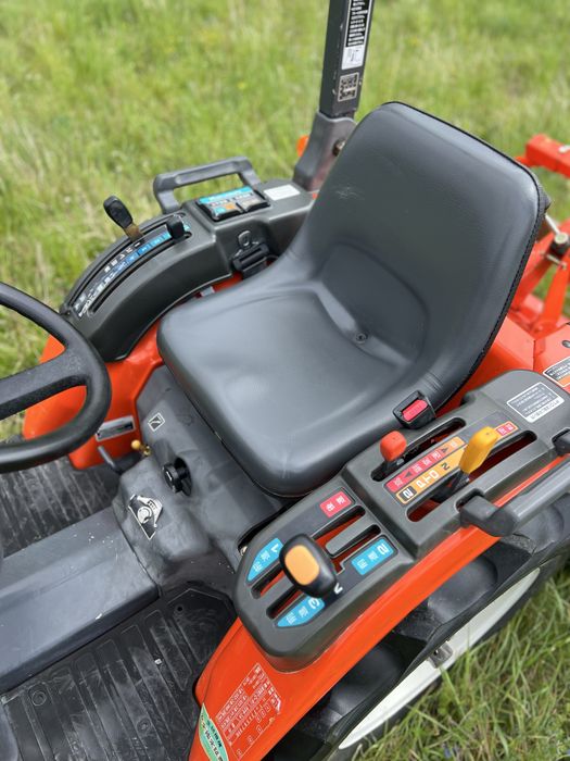 Mini Traktor Japonski Kubota Gb150 4x4 glebogryzarka stan doskonaly Transport Caly kraj