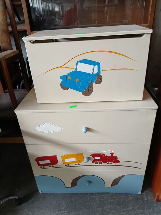 Zestaw komód dla dzieci