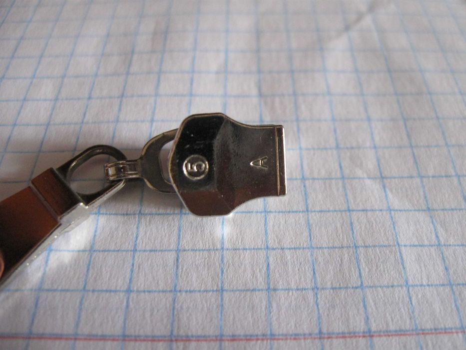 бігунок для блискавки 5А