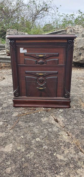 mesinhas com porta e gaveta