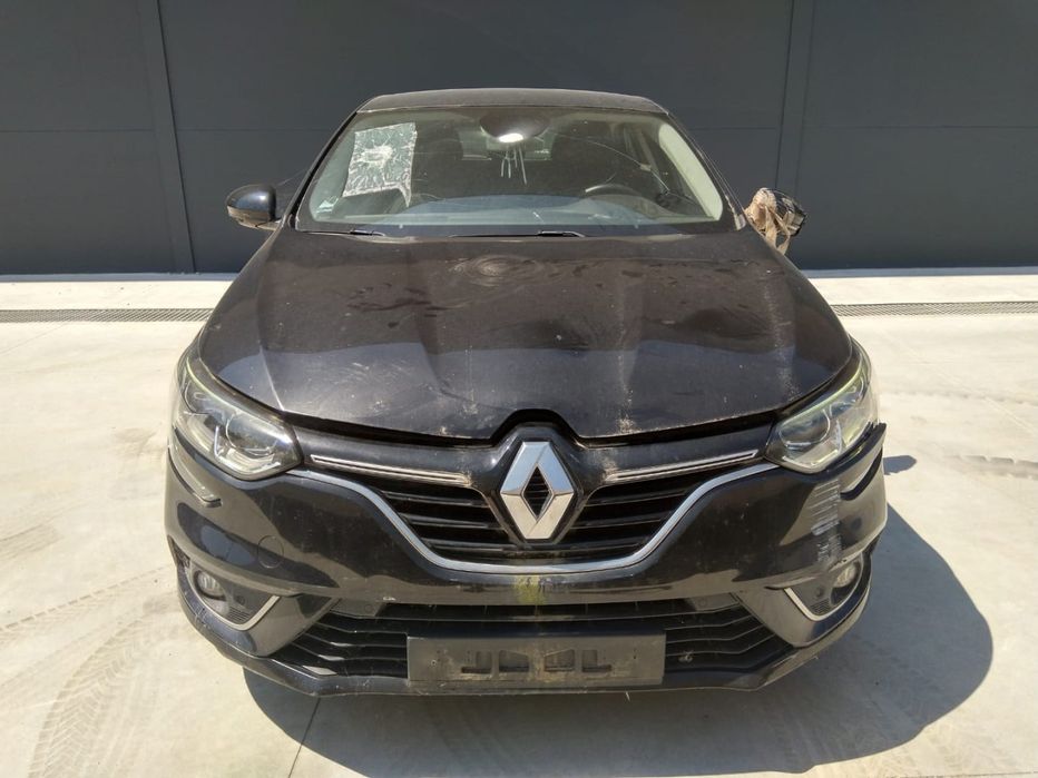RENAULT MEGANE IV Hatchback - 2018 - Para Peças