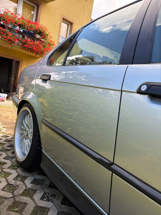 Bmw e36 318i sprowadzona z NL oplacona akcyza niesprawna