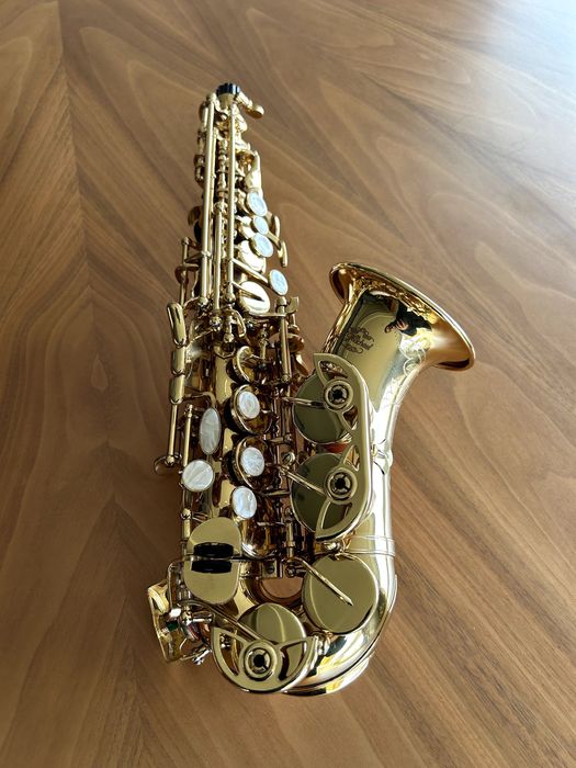 Saxofone soprano curvo J Michael SPC 700