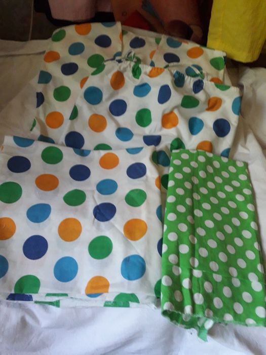 Для тех кто шьет. Ткани натуральный хлопок /ситец/ и шерсть сов.период