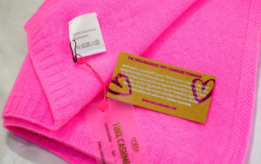 Zwillingsherz szal szalik damski kaszmirowy różowy pink 100% kaszmir Cena Producenta: 890 PLN