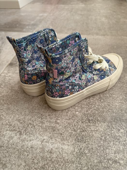 Кеды для девочки ZARA,,новые