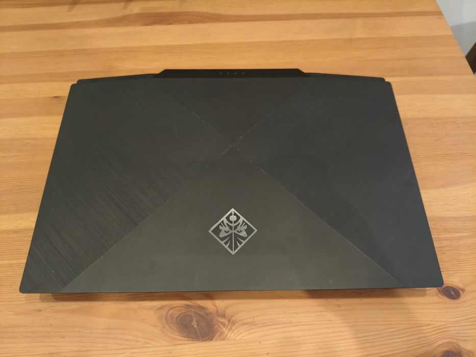 Laptop HP OMEN 17 i7-10750H 16GB RAM 512gb RTX 2070