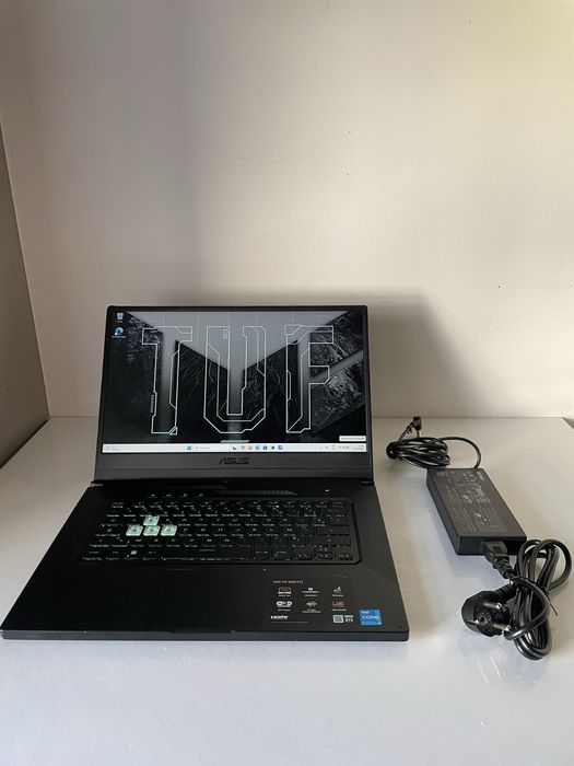 Portátil Gaming ASUS TUF Dash F15 | RTX 3050 | Ecrã 144Hz | 512GB SSD