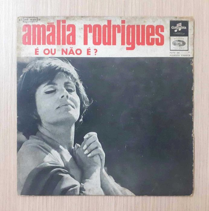 Amália Rodrigues - Canta Portugal / Amália Rodrigues - É ou não é 