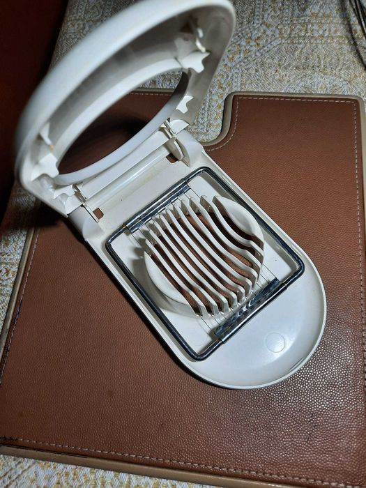 5 Kitchen Utensils423646986975334402