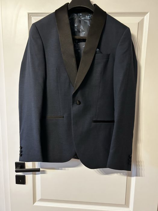 Garnitur Slim fit Isaac Dewhirst size 48