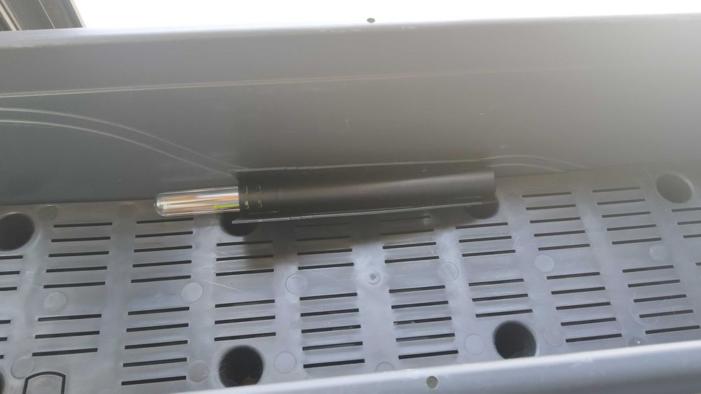 Vaso rectangular, cor antracite; nunca usado; tem etiqueta de origem