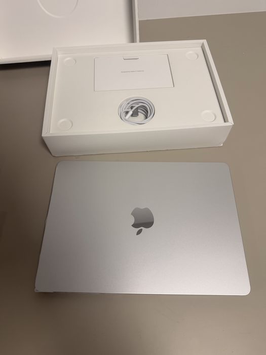 Apple Macbook M4 Novo NUNCA USADO