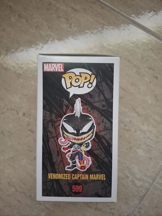 Pack 2 Funko Pop! Pennywise (Special Edition) + Venomized Captain Marvel
