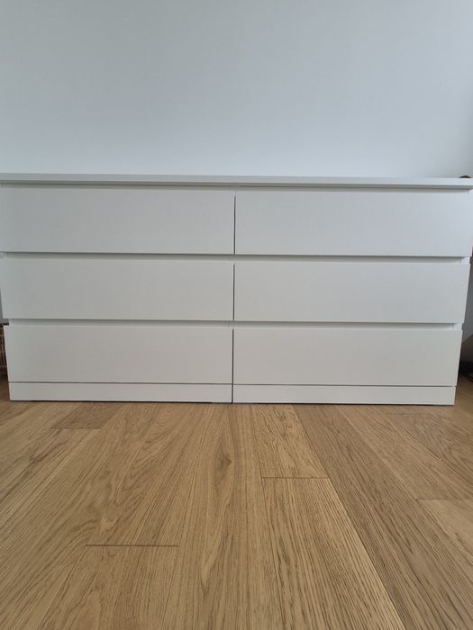 Nowa komoda malm