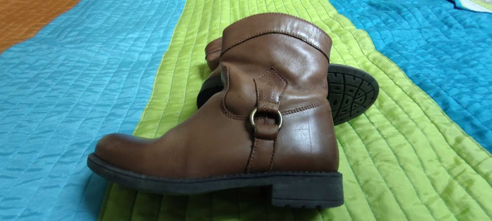Botas castanhas de menina em pele natural, n.º 33