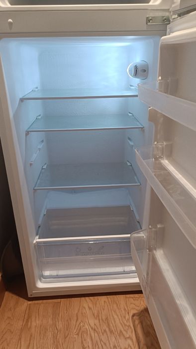 Frigorífico Eletronia